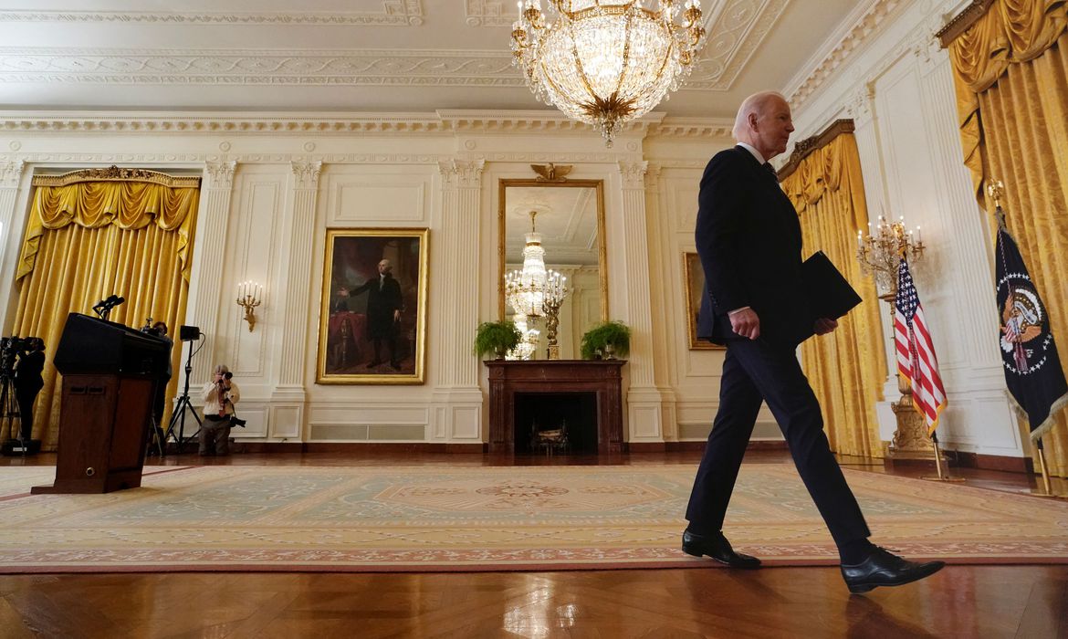 2022-02-22t194550z_1768568824_rc26ps9pbx00_rtrmadp_3_ukraine-crisis-usa-biden_1.jpg