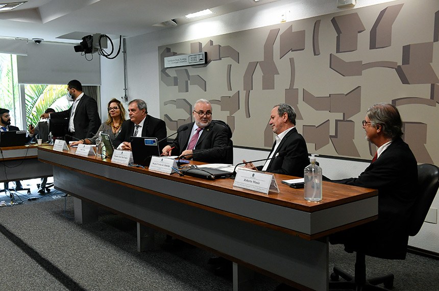 SENADO.jpg