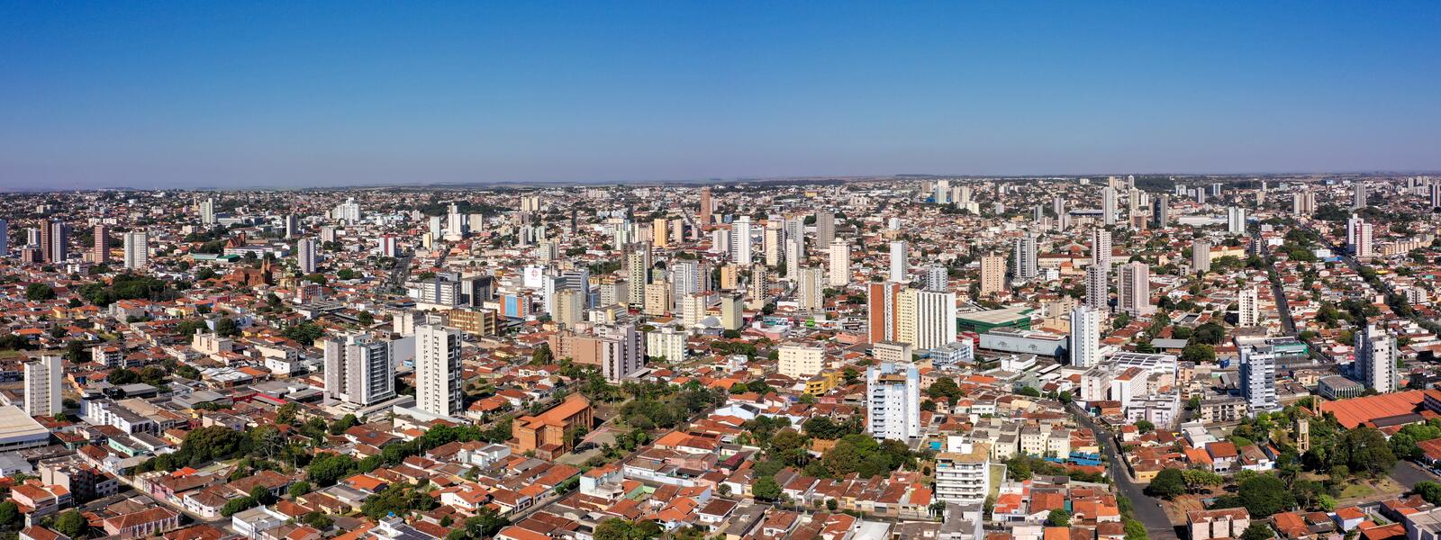 cidade-de-uberaba-minas-gerais-brasil-vista-aérea-julho-189485994aaaaaaaaaaa_1.jpg