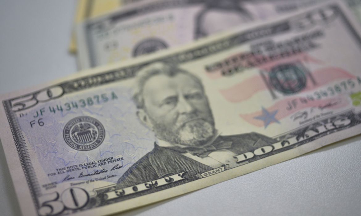 dolares.jpg
