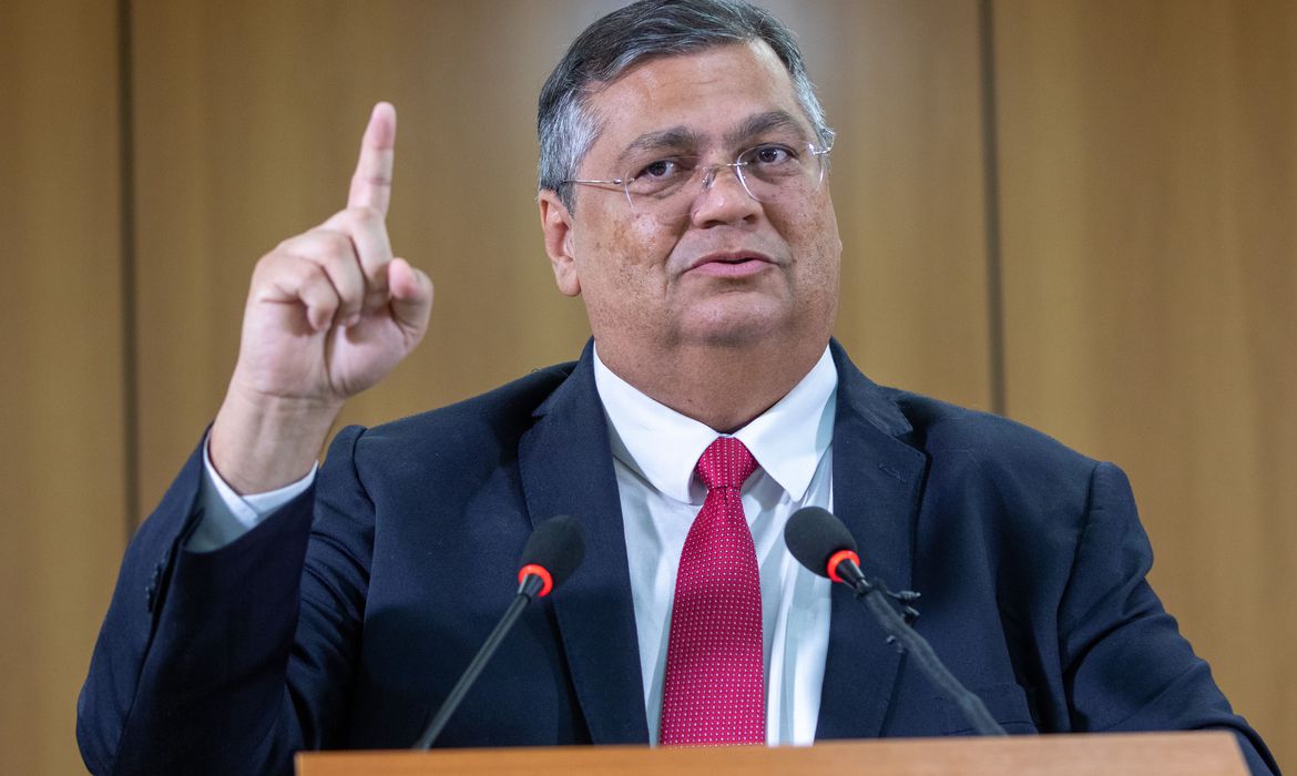 Brasília (DF) 20/03/2023 O ministro da Justiça, Flavio Dino, durante coletiva no Ministério da Justiça